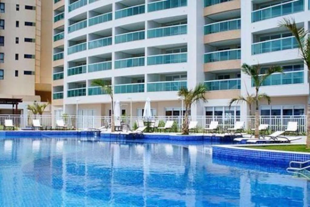 Vista Mar Nascente, Dois Quartos, Novo, No Melhor Do Rio Vermelho, Condominio Club, 1103 Салвадор Екстер'єр фото